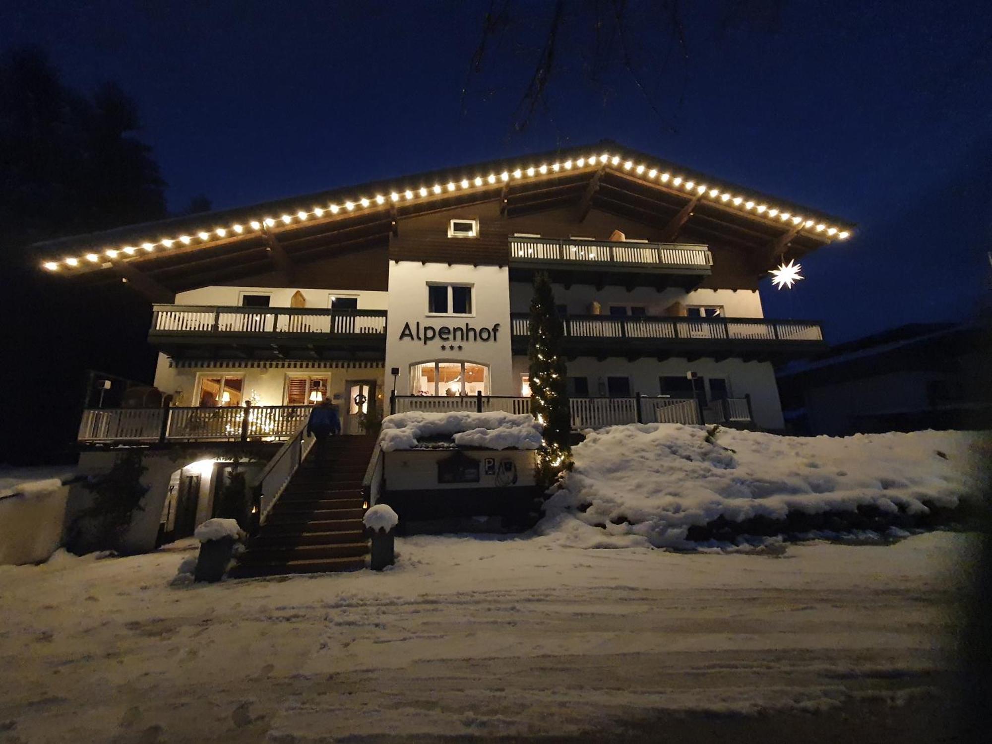 Boutique Hotel Alpenhof Sankt Martin am Tennengebirge Eksteriør billede